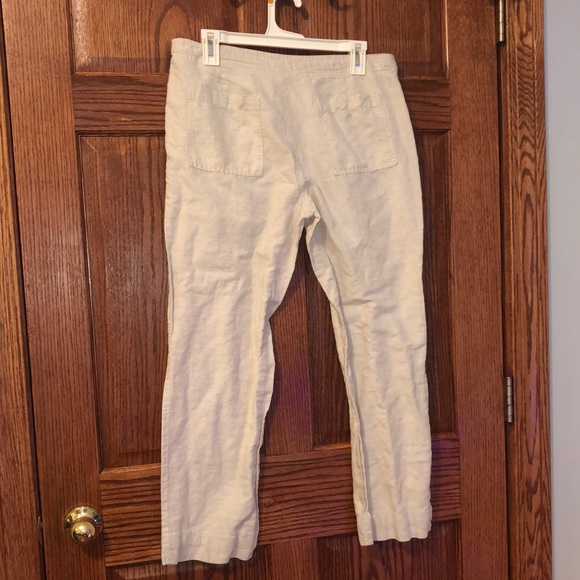 GAP Cream Ankle & Cropped Pants - Picture 3 of 5